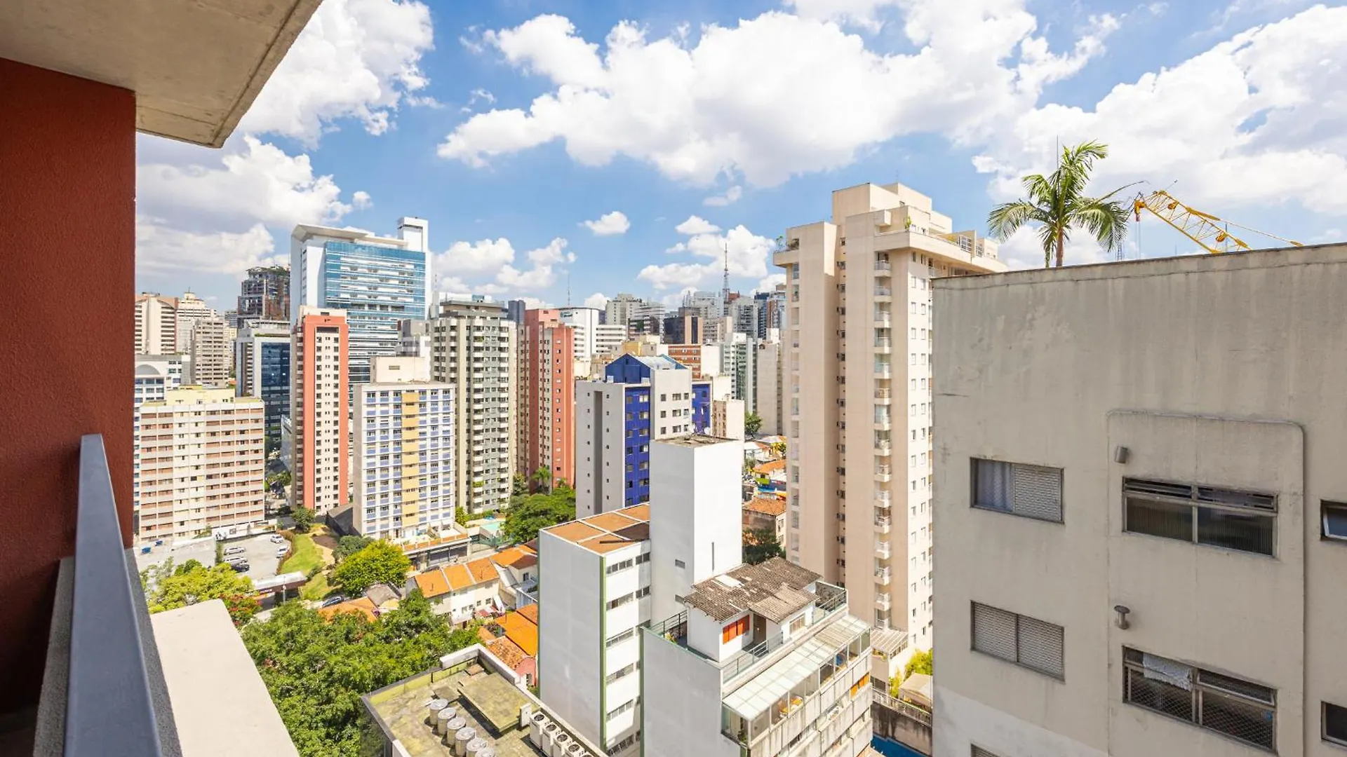 Studio Minimalista E Completo Na Frei Caneca 圣保罗 0*,